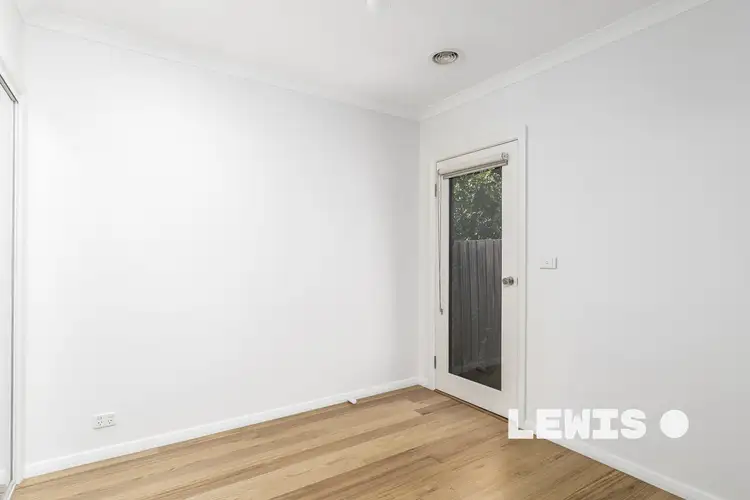 Fifth view of Homely unit listing, 5/21 Alpine Grove, Pascoe Vale VIC 3044