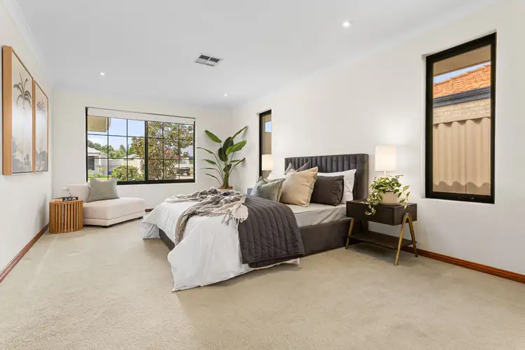 Fourth view of Homely house listing, 10 Concord Terrace, Atwell WA 6164