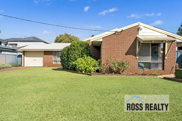69 Napier Road, Morley WA 6062