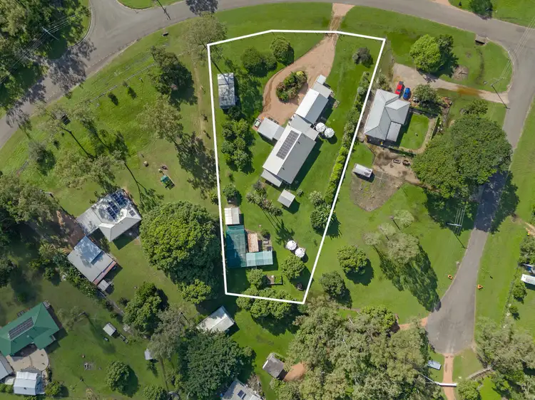 22 Grant Crescent, Alice River QLD 4817