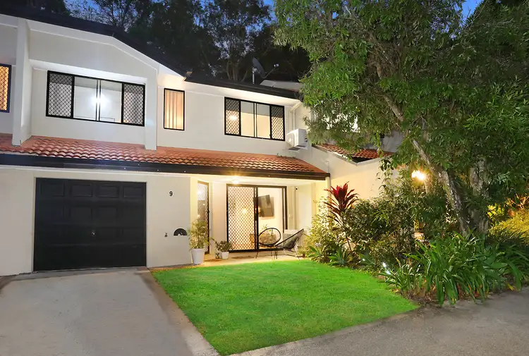 Main view of Homely townhouse listing, 9/4-6 Karri Court, Burleigh Heads QLD 4220