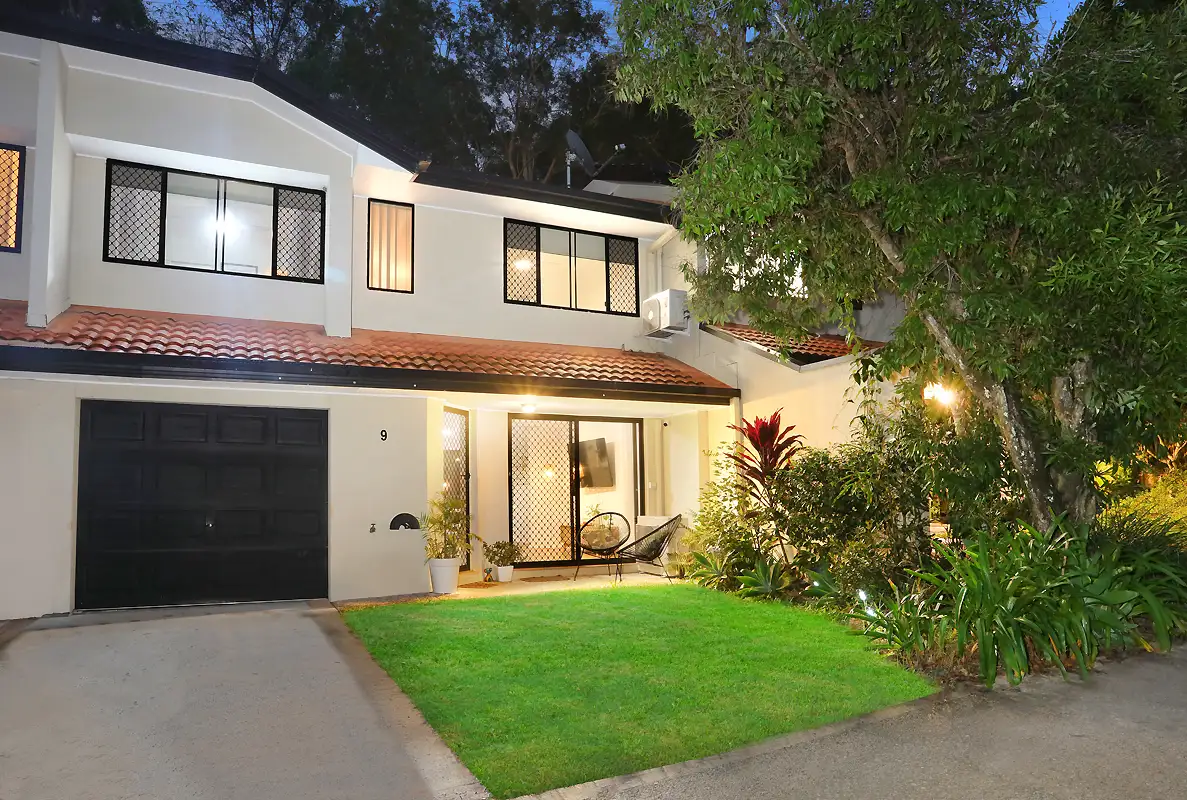Main view of Homely townhouse listing, 9/4-6 Karri Court, Burleigh Heads QLD 4220