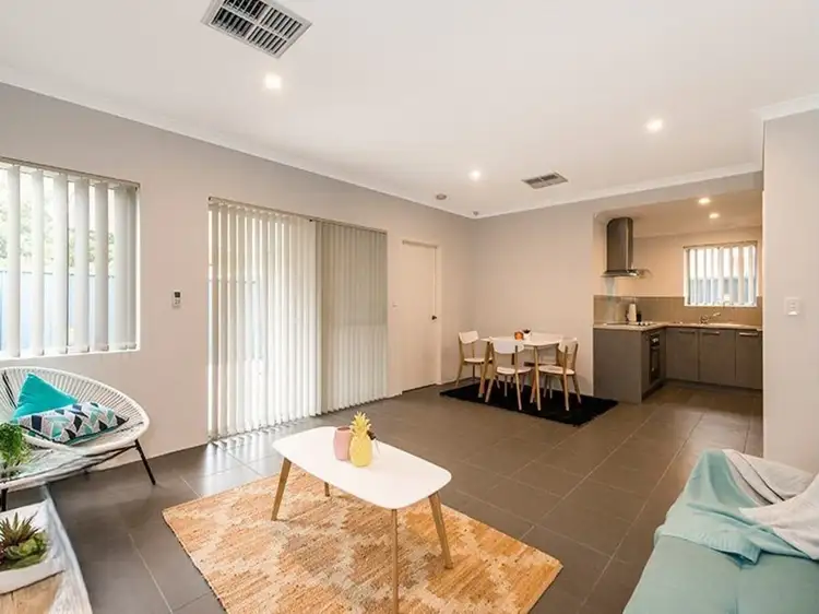 14B Gerard St, East Cannington WA 6107