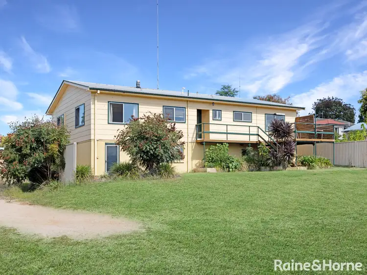 285A Durham Street, West Bathurst NSW 2795