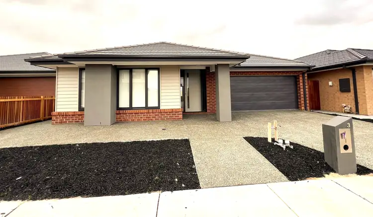3 Stover Road, Clyde North VIC 3978