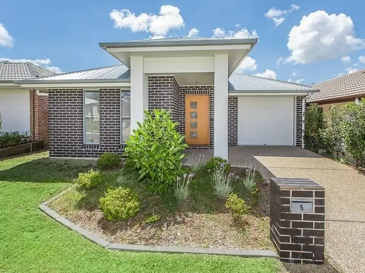 8 Meldrum Street, Kallangur QLD 4503