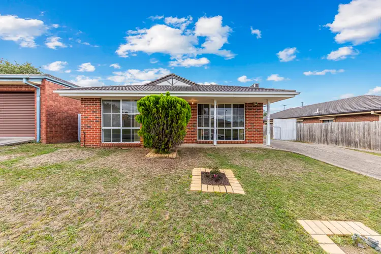 Second view of Homely house listing, 28 Ebony Drive, Pakenham VIC 3810