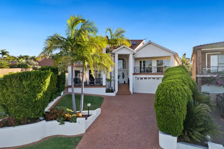 12 Maxwell Close, Illawong NSW 2234