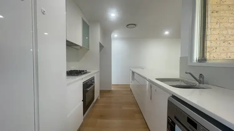 Fourth view of Homely house listing, 4 Springvale Circuit, Cameron Park NSW 2285