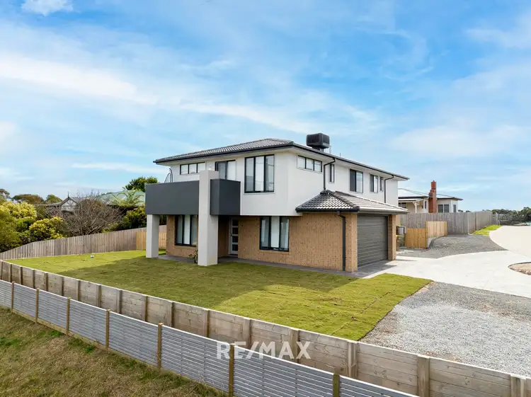 1/58 Capes Road, Lakes Entrance VIC 3909
