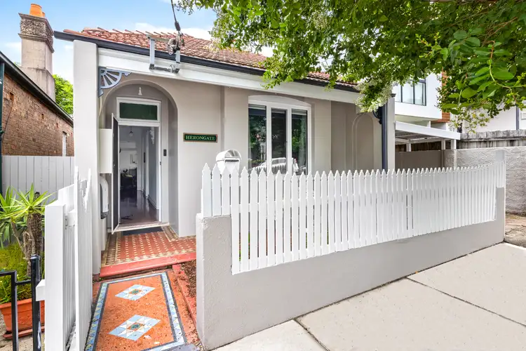 207 Illawarra Road
