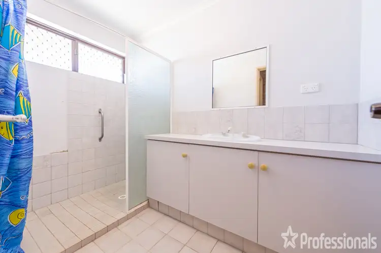 Fifth view of Homely unit listing, 2/222 Willcock Drive, Mahomets Flats WA 6530