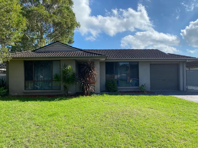 23 Rayleigh Drive