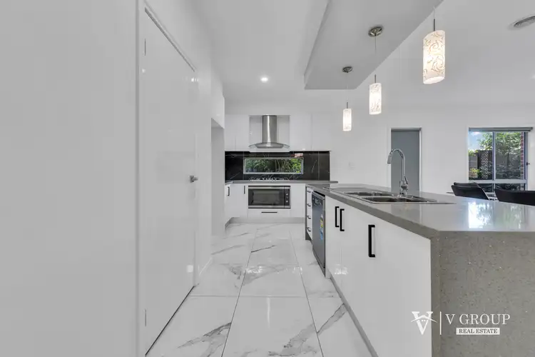 Seventh view of Homely house listing, 43 Scenery Drive, Craigieburn VIC 3064