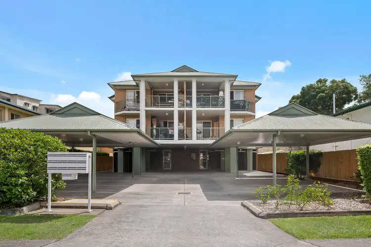 3 Collins Street