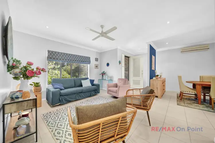 19 Moonah Street, Coochiemudlo Island QLD 4184