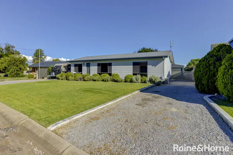 30 Susan Street, Kootingal NSW 2352