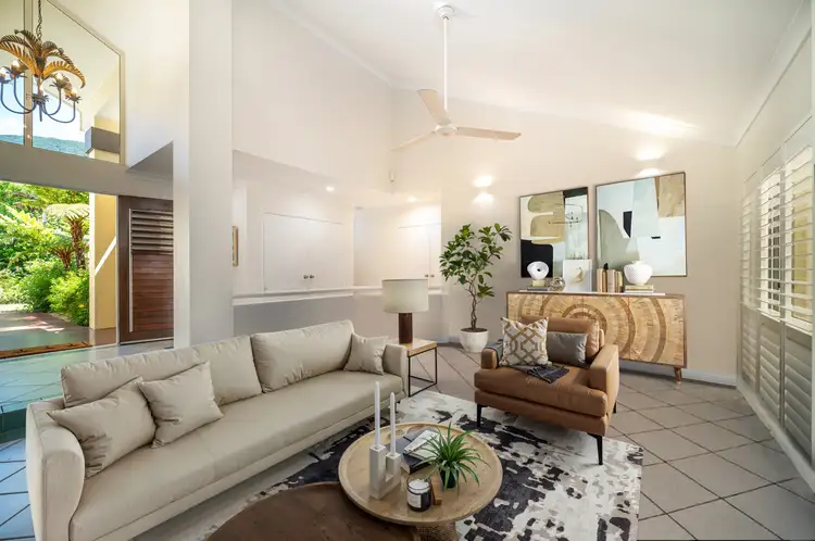 18 Trivia Street, Palm Cove QLD 4879