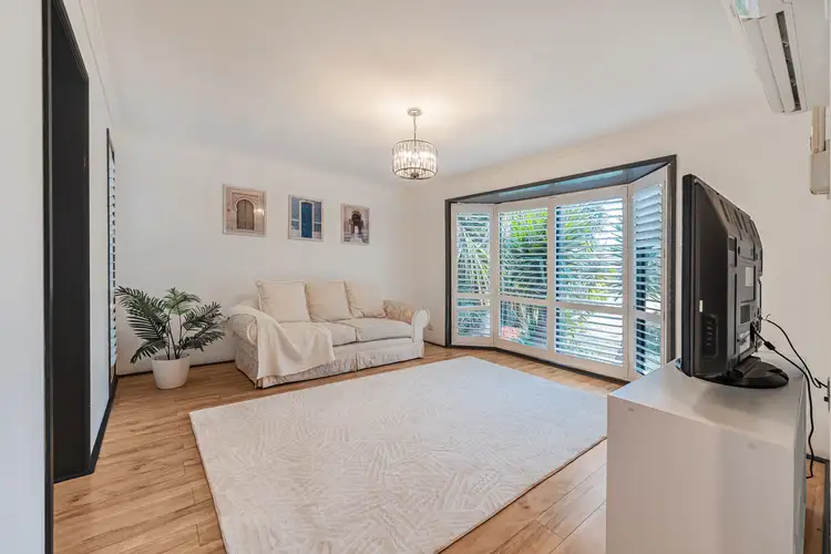 Fifth view of Homely house listing, 10 Morey Court, Roxburgh Park VIC 3064