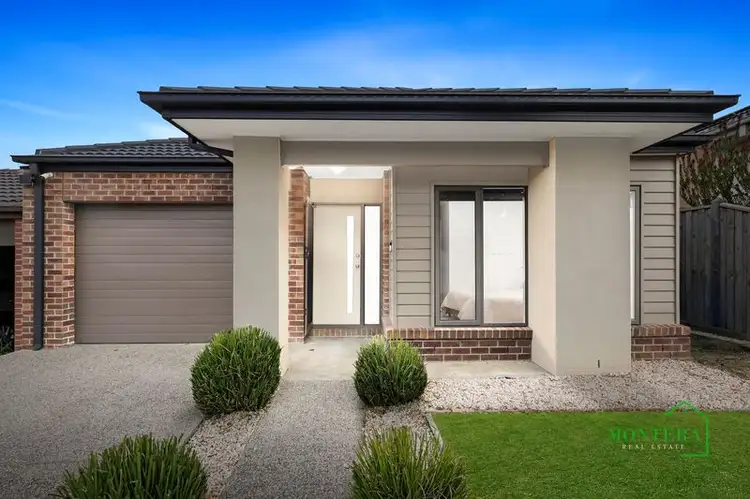 6 Welland Drive, Mickleham VIC 3064