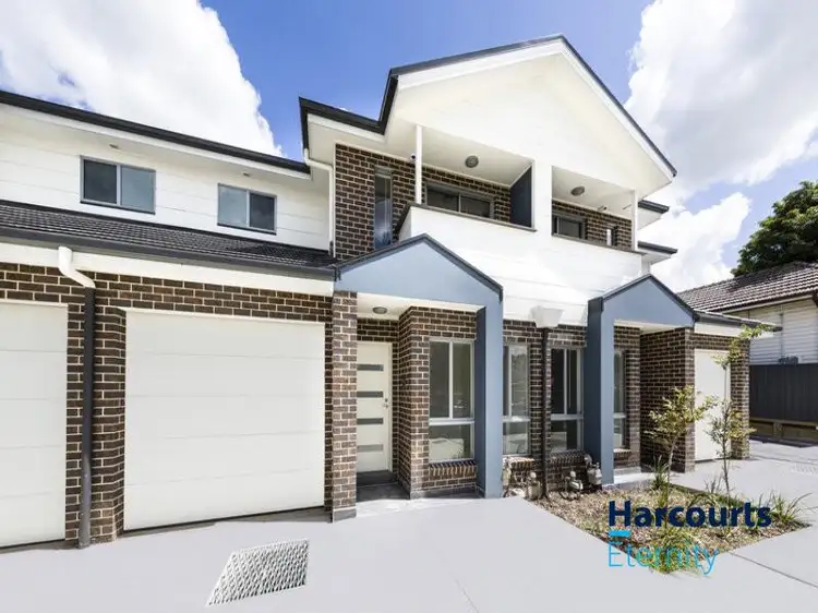 2/87 Cornelia Road, Toongabbie NSW 2146