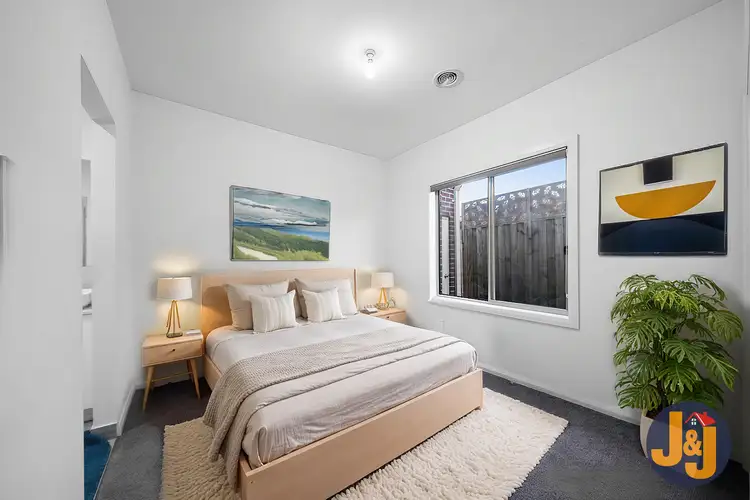 Third view of Homely house listing, 2/8 Raglan Street, Wallan VIC 3756