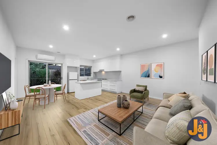 Sixth view of Homely house listing, 2/8 Raglan Street, Wallan VIC 3756