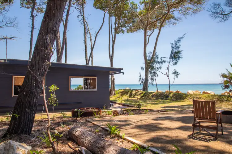 12 Old Ballow Street