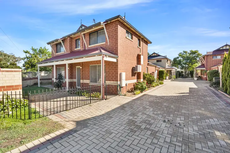 10A River Road
