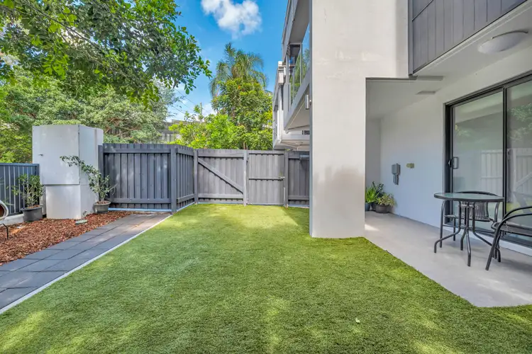 1/15 Gary Street, Morningside QLD 4170