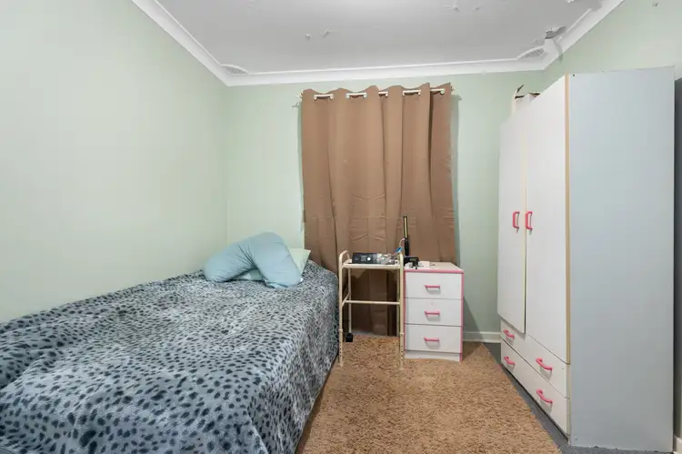 Sixth view of Homely house listing, 1 Blackall Place, South Kalgoorlie WA 6430
