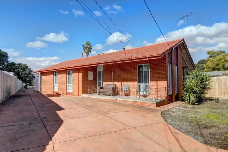 4 Kalimna Crescent, Coolaroo VIC 3048