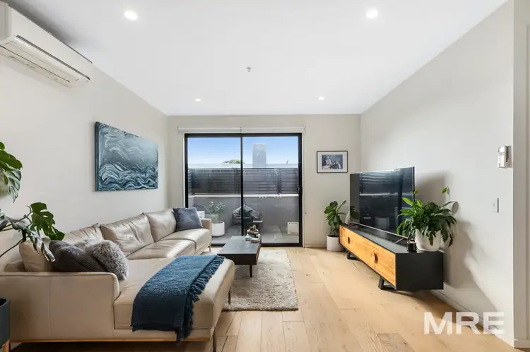 206/332 Neerim Road, Carnegie VIC 3163
