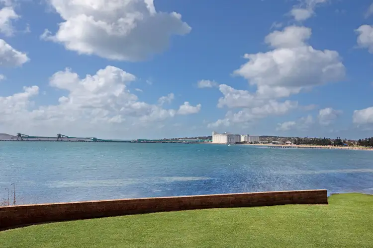 8/34 Lincoln Highway, Port Lincoln SA 5606