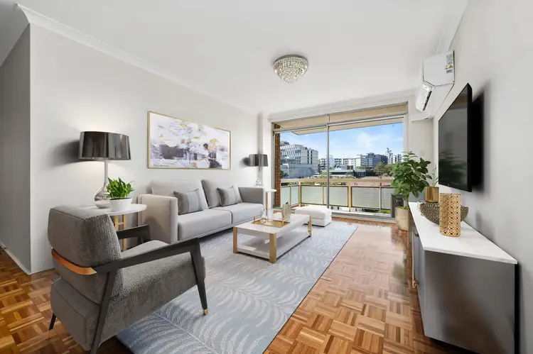 75 Bronte Road