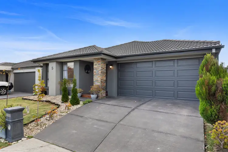 Second view of Homely house listing, 5 Farmdale Road, Pakenham VIC 3810