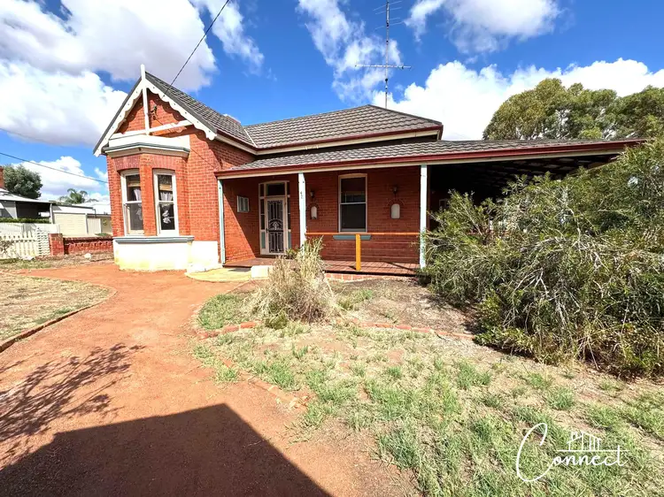 42 Gairdner Street, Northam WA 6401