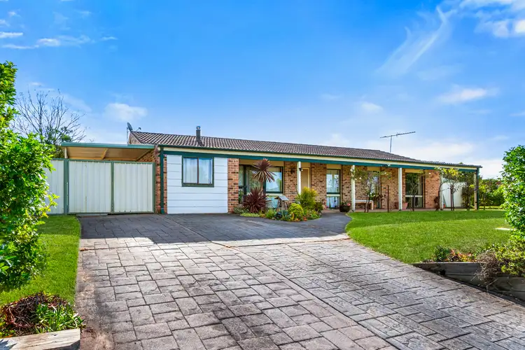 54 Valleyview Crescent, Werrington Downs NSW 2747