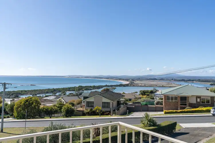 7 Clarke Street, Bridport TAS 7262