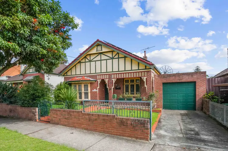 21 Tahlee Street, Burwood NSW 2134