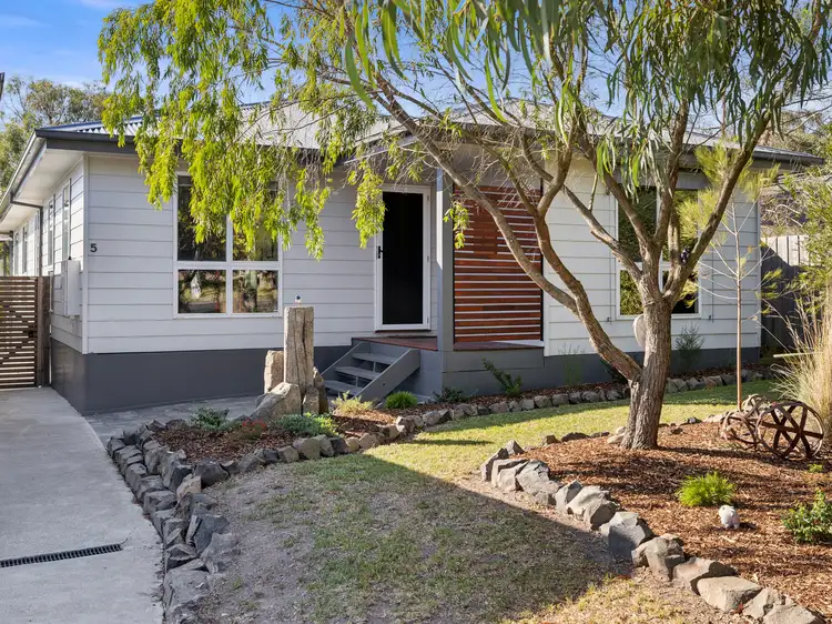5 Royston Street, Meeniyan VIC 3956