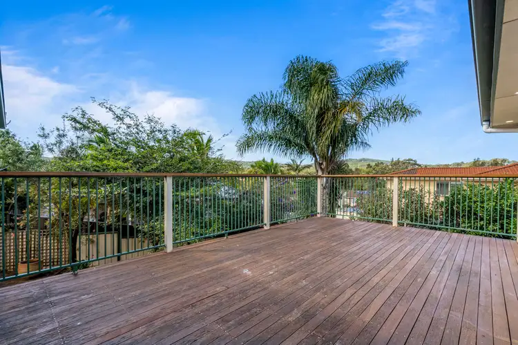 249 Cresthaven Avenue, Bateau Bay NSW 2261