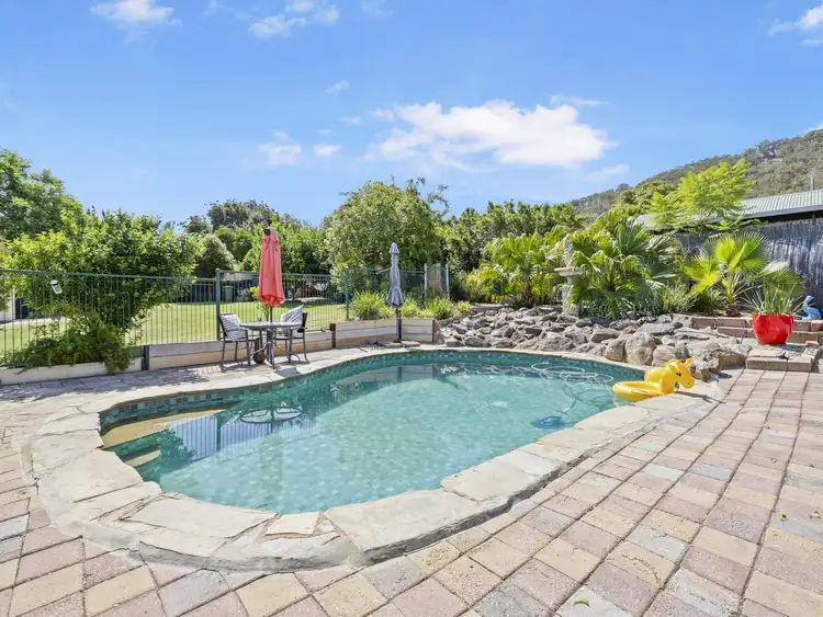90 Baranbale Way, Springdale Heights NSW 2641