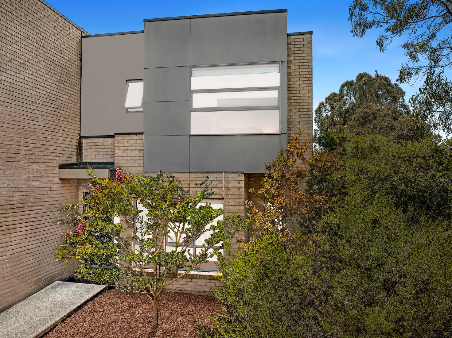 Main view of Homely townhouse listing, 2 Lawn Walk, Mernda VIC 3754