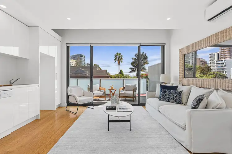 8/28 Bondi Road, Bondi Junction NSW 2022