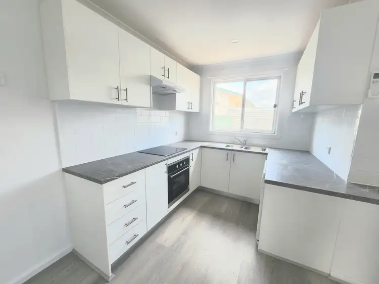 172 Clinton Street, Orange NSW 2800