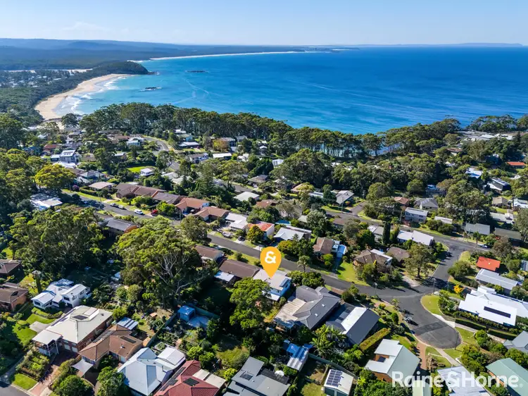 31 Hilltop Crescent, Mollymook Beach NSW 2539