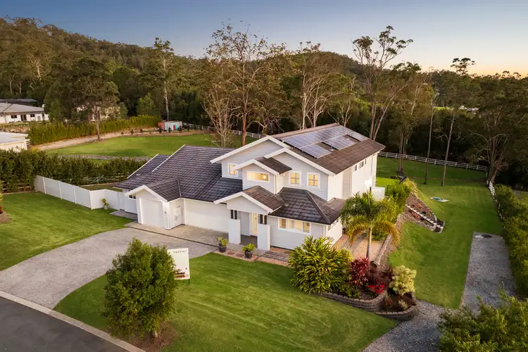 13 Whittington Way, Maudsland QLD 4210