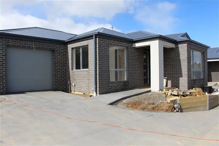 Main view of Homely townhouse listing, 11/26-28 Mahoneys Road, Riddells Creek VIC 3431