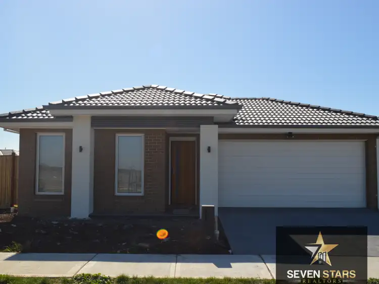 24 Starthistle Approach, Rockbank VIC 3335